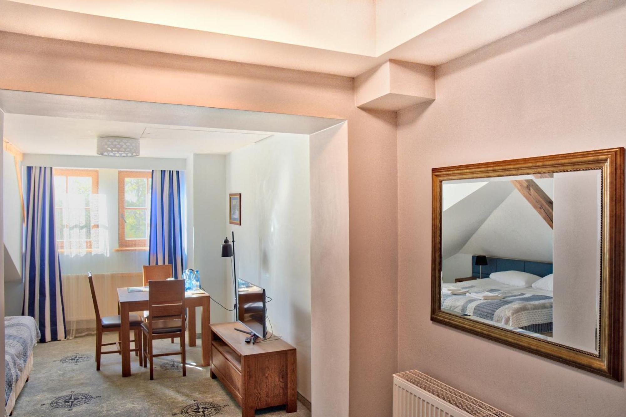 Hotel Joseph Conrad Spa & Wellness Pisz Eksteriør bilde
